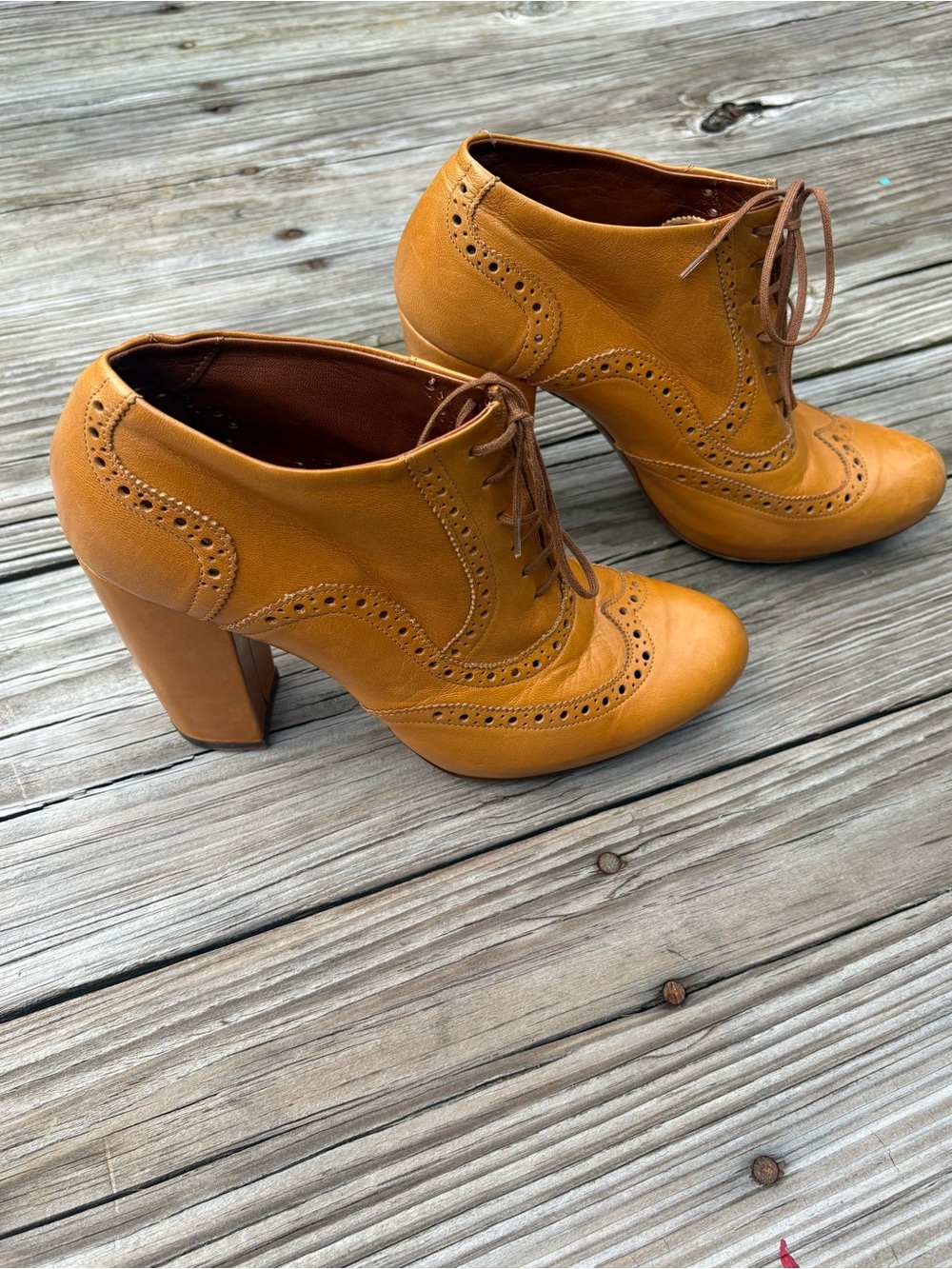 Rocco P. Italy Handmade Leather Wingtip Brogue Oxford Heeled Booties